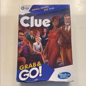 Hasbro Gaming Clue Grab & Go